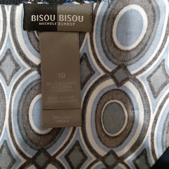 Dress - Picture 2 of 2